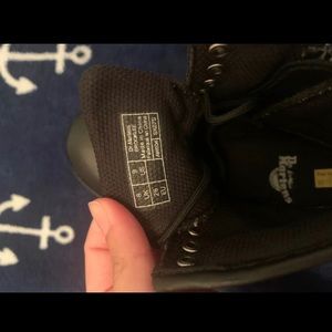 Toddler dr Marten boots